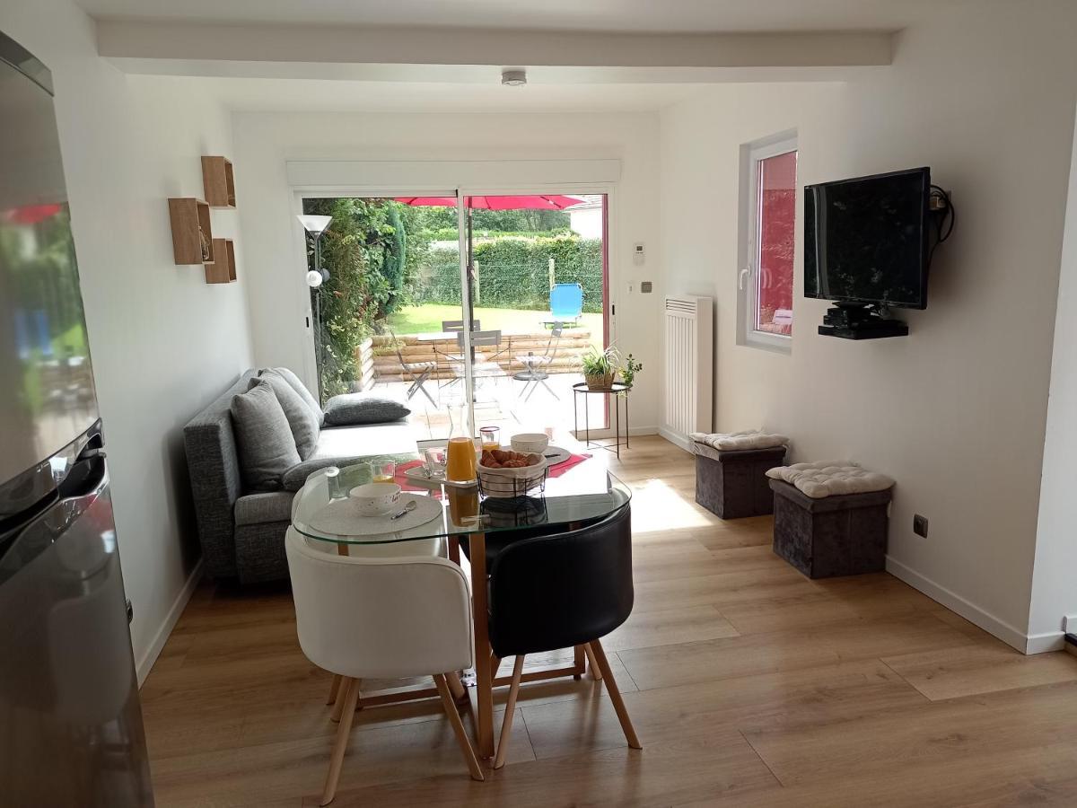Charmante Maison Pres De Dieppe Offranville Exteriör bild