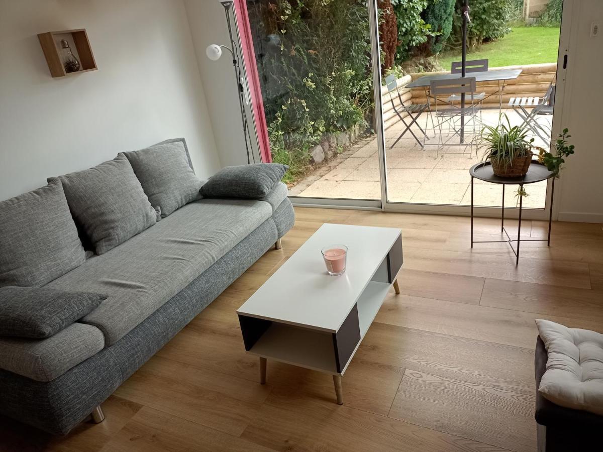 Charmante Maison Pres De Dieppe Offranville Exteriör bild